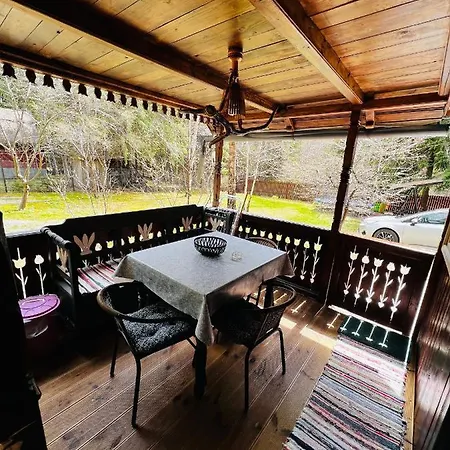 Chalet Adrienne *
