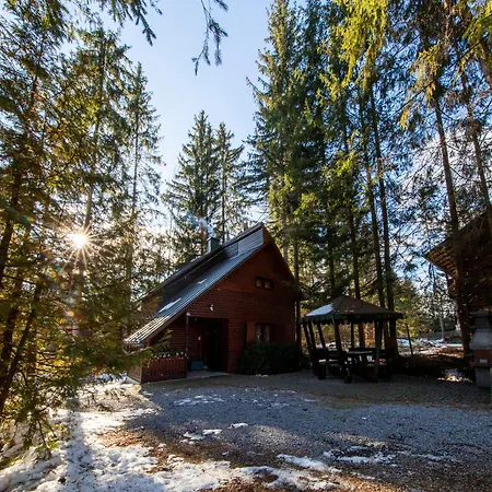 Adrienne Chalet